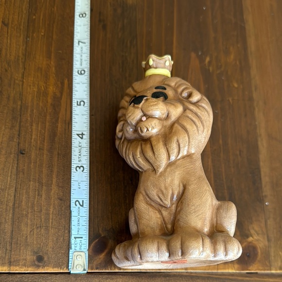 Twin Winton Salt and Pepper Shaker Lions - Picture 7 of 8